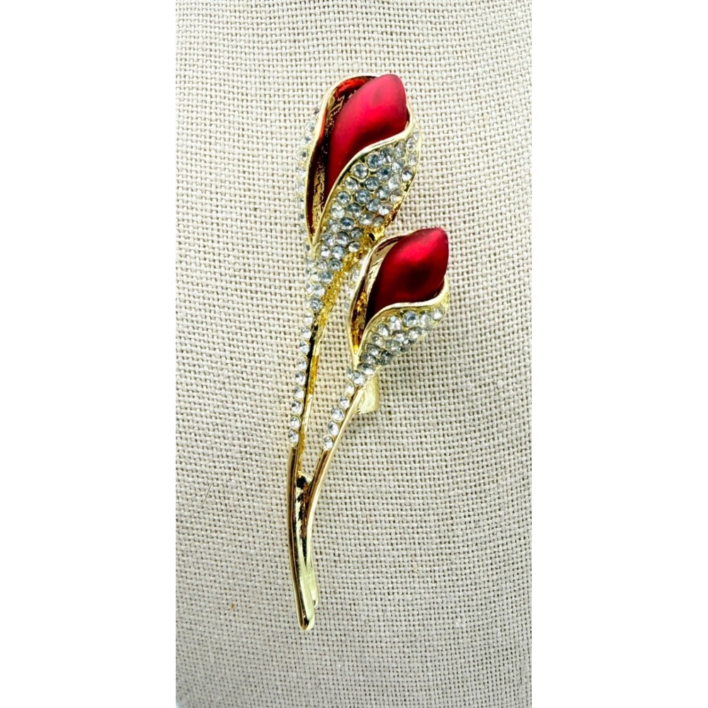 Red Glass Calla Lily Flower Brooch Gold Tone Clear Rhinestone Stem Pin
